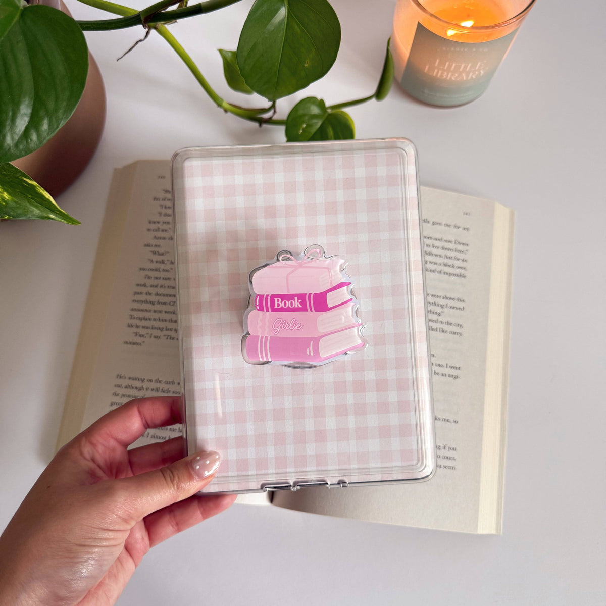 Book Girlie Kindle Grip, Pink Mag-Safe E-Reader Holder