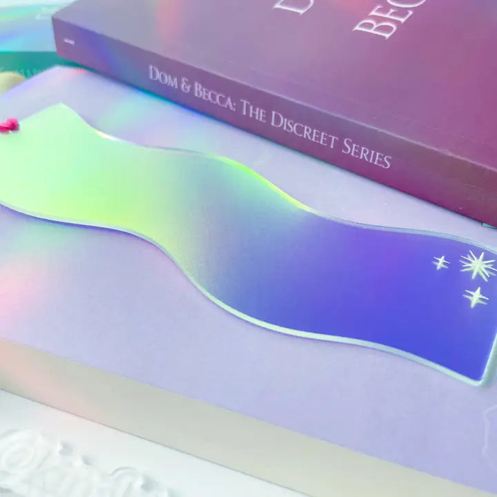 Simple Stars - Iridescent Wavy Acrylic Bookmark