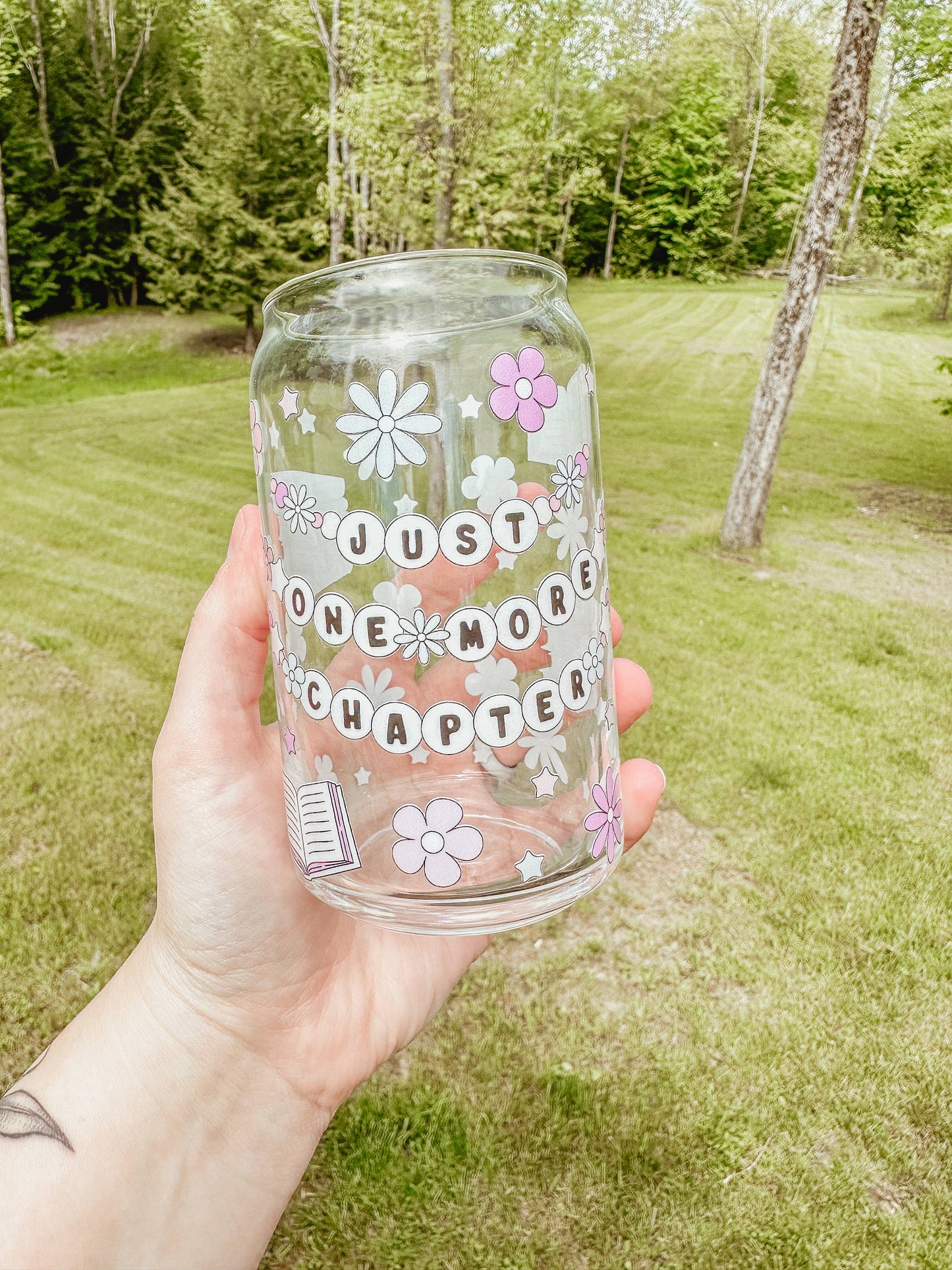 Just One More Chapter Glass Can Cup