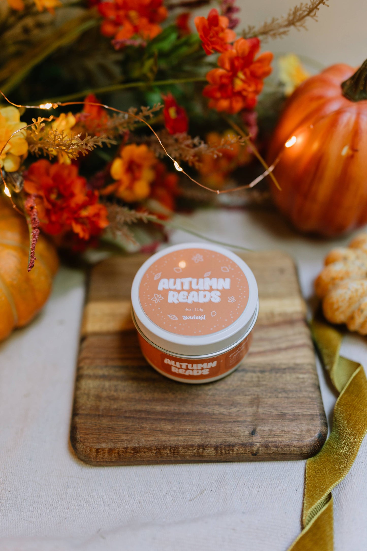 AUTUMN READS - 4oz Fall Candle